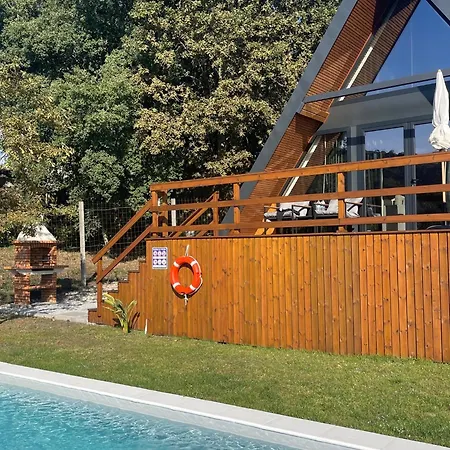 Dağ evi Luna In Rio A-frame Wi-fi Fibra Aquecimento Vista Rio E Montanha Pnpgeres *